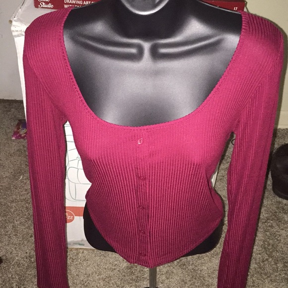 5x$25 Blouse size small - Picture 2 of 2